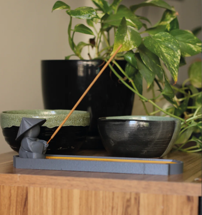 Asian Fisherman - Incense Holder - MR SOFT ART STORE
