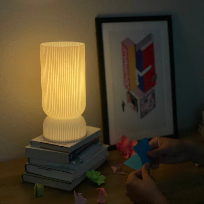 Stance Table Lamp - MR SOFT ART STORE